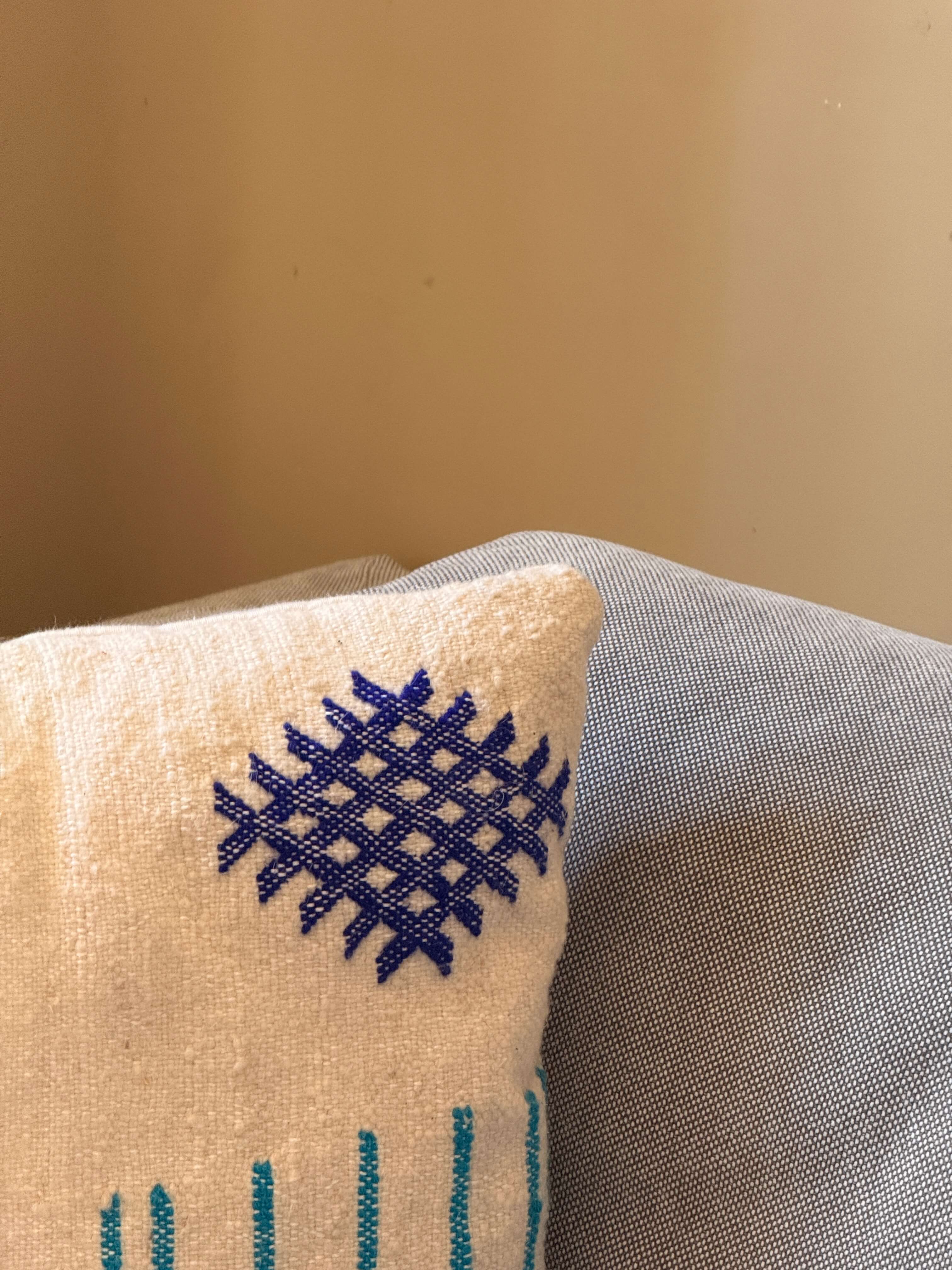 Amazigh Pillow Cover | Handwoven Wool | PW40 - Tissire Atelier - PW40