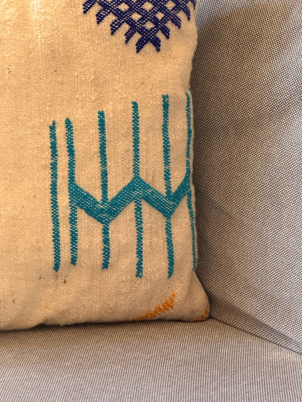 Amazigh Pillow Cover | Handwoven Wool | PW40 - Tissire Atelier - PW40