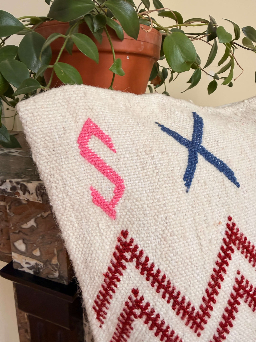 Housse de Coussin Amazighe | Laine Tissée Main | PW42