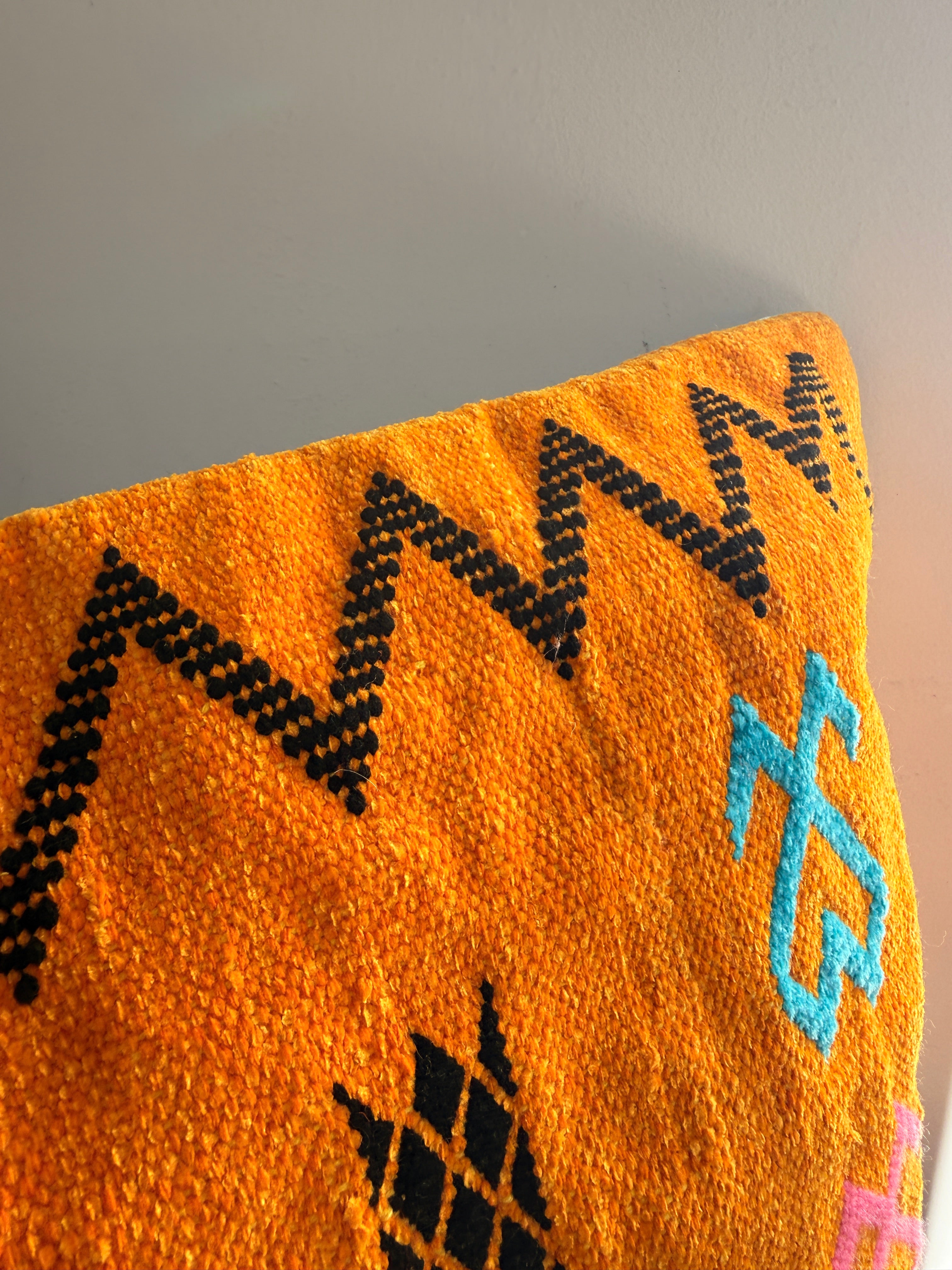 Amazigh Pillow Cover | Soft Velour | PV07