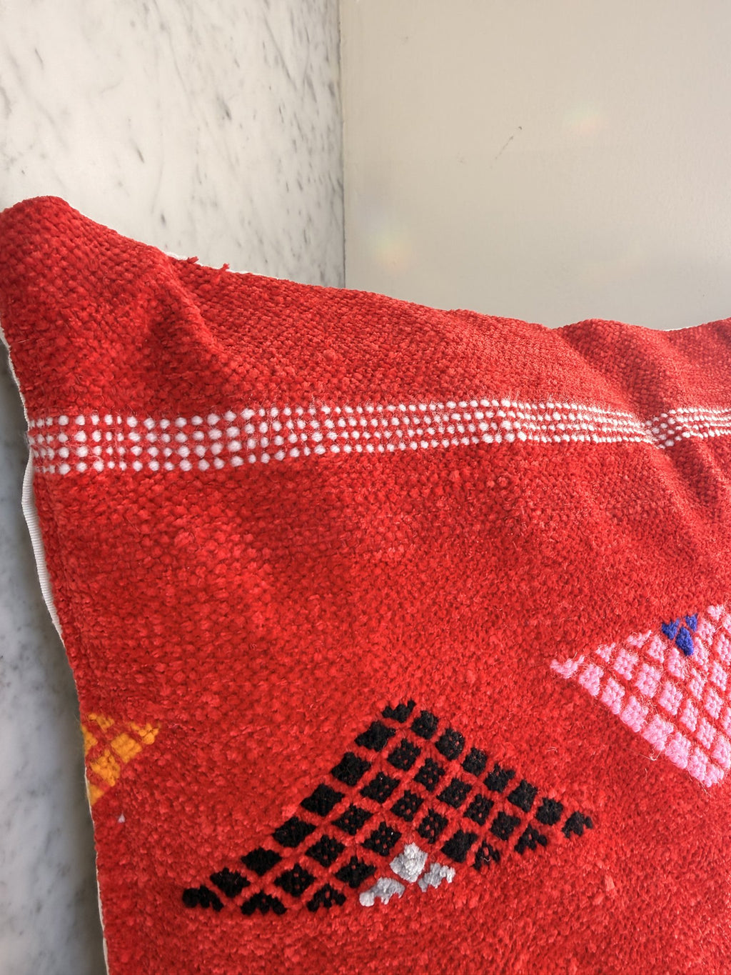Amazigh Pillow Cover | Soft Velour | PV08 - Tissire Atelier - PV08