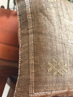 Handmade Moroccan Amazigh (Berber) Silk Pillow Cover - Tribal Embroidered Cushion - Tissire Atelier - SilkPillowCover-4