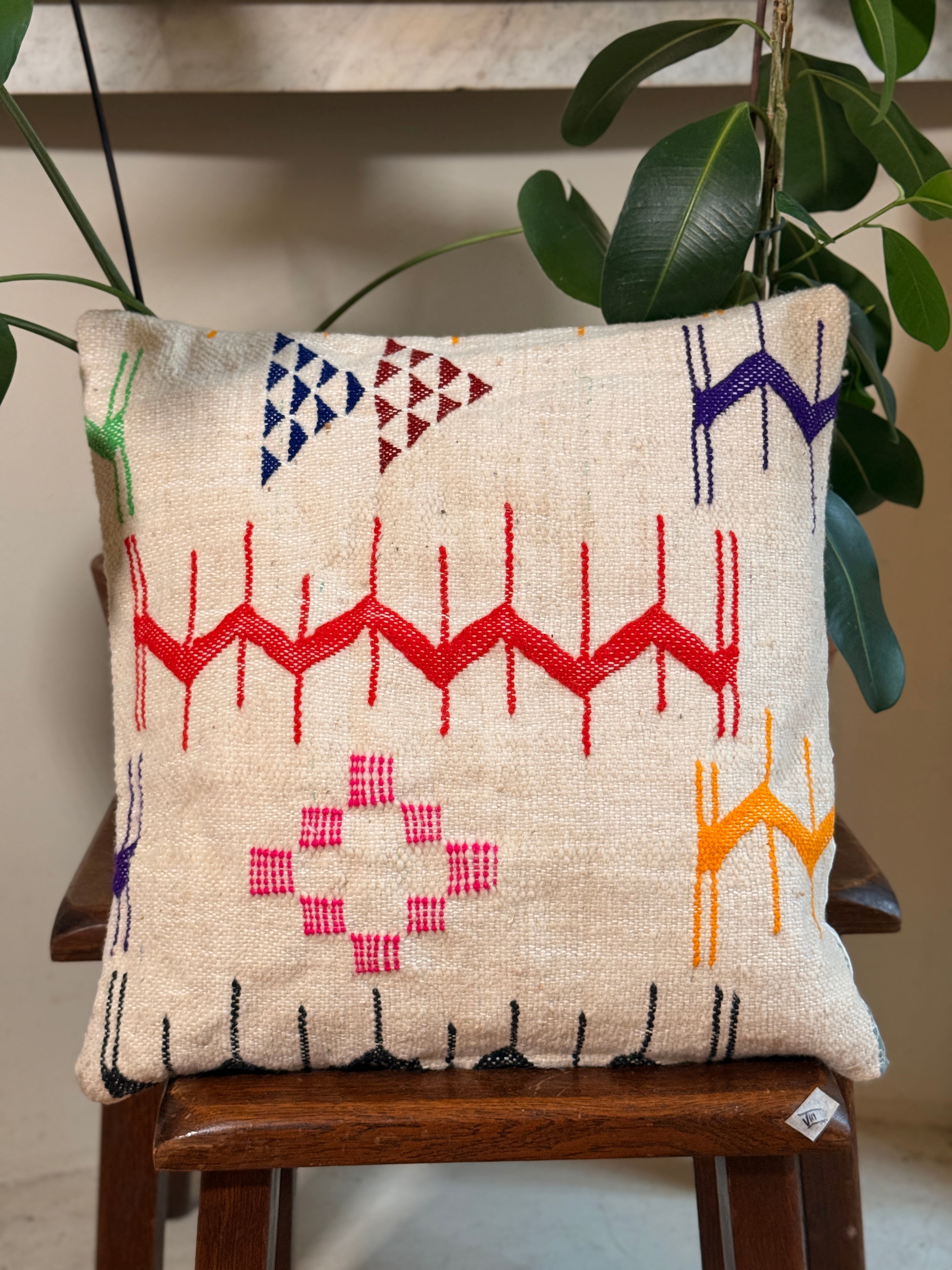 Handmade Moroccan Amazigh (Berber) Wool Pillow Cover - Tribal Embroidered Cushion - Beni Ourain - Tissire Atelier - 