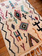 Amazigh (Berber) Rug - Cream with Symbols - Moroccan Wool Rug - Tissire Atelier - 