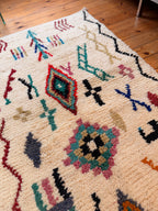 Amazigh (Berber) Rug - Cream with Symbols - Moroccan Wool Rug - Tissire Atelier - 