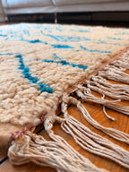 Amazigh (Berber) Rug - Cream with Blue Lines - Moroccan Wool Rug - Tissire Atelier - 