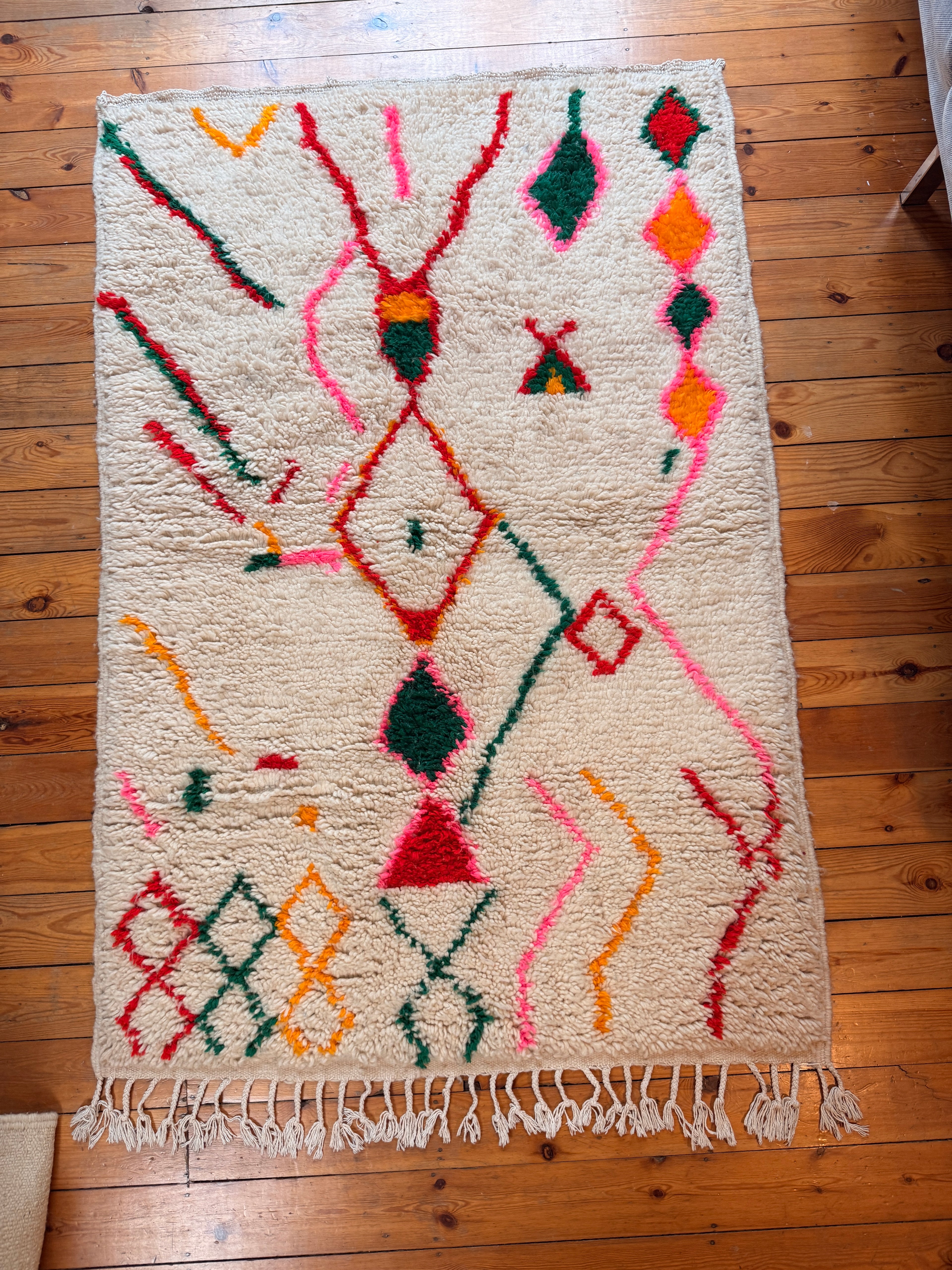 Amazigh (Berber) Rug - Cream with Colored lines - Moroccan Wool Carpet - Tissire Atelier - 