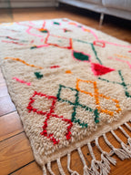 Amazigh (Berber) Rug - Cream with Colored lines - Moroccan Wool Carpet - Tissire Atelier - 