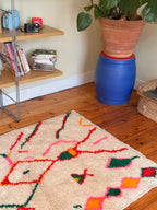 Amazigh (Berber) Rug - Cream with Colored lines - Moroccan Wool Carpet - Tissire Atelier - 