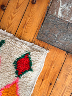 Amazigh (Berber) Rug - Cream with Colored lines - Moroccan Wool Carpet - Tissire Atelier - 