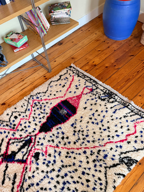 Amazigh (Berber) Rug - Cream - Moroccan Wool Carpet - Tissire Atelier - 