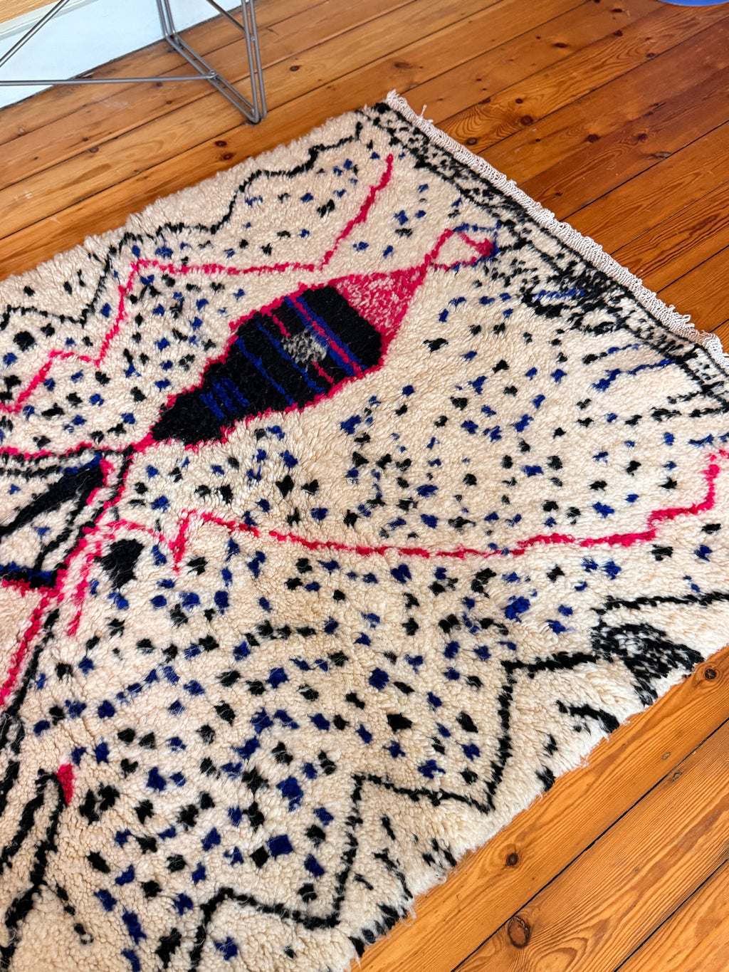 Amazigh (Berber) Rug - Cream - Moroccan Wool Carpet - Tissire Atelier - 