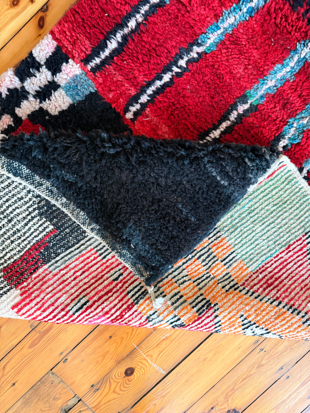 Amazigh (Berber) Rug - Red Tones - Moroccan Wool Carpet - Tissire Atelier - 