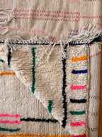 Large Amazigh (Berber) Rug - Cream with Lines - Moroccan Wool Carpet - Tissire Atelier - 