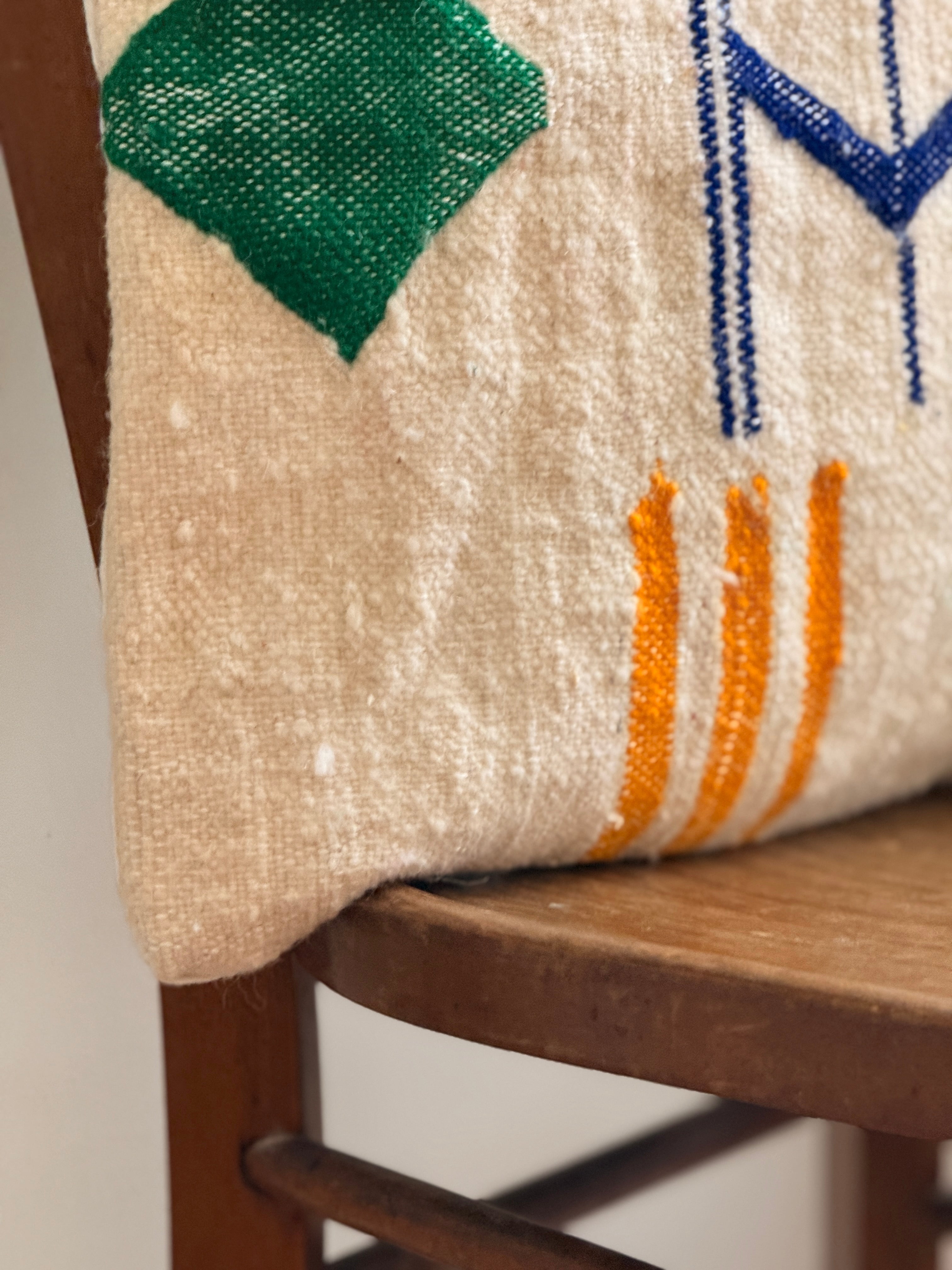 Moroccan Amazigh (Berber) Wool Pillow Cover | Hand - Embroidered Cushion Cover - Tissire Atelier - 