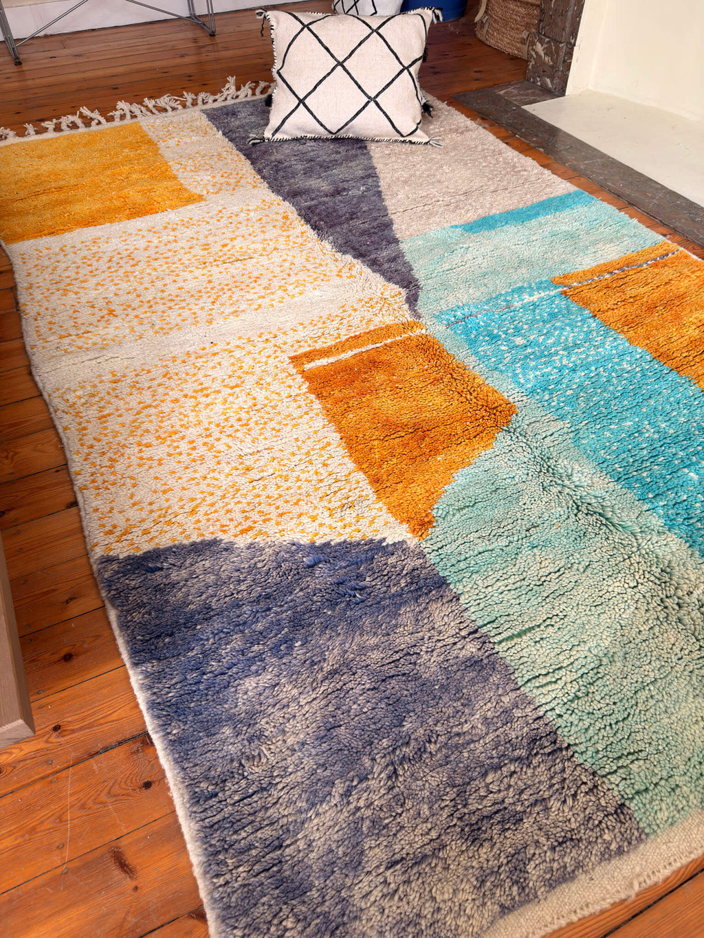 Aznag | Handwoven Berber Rug | Colour Block | Boujaad - Tissire Atelier - 