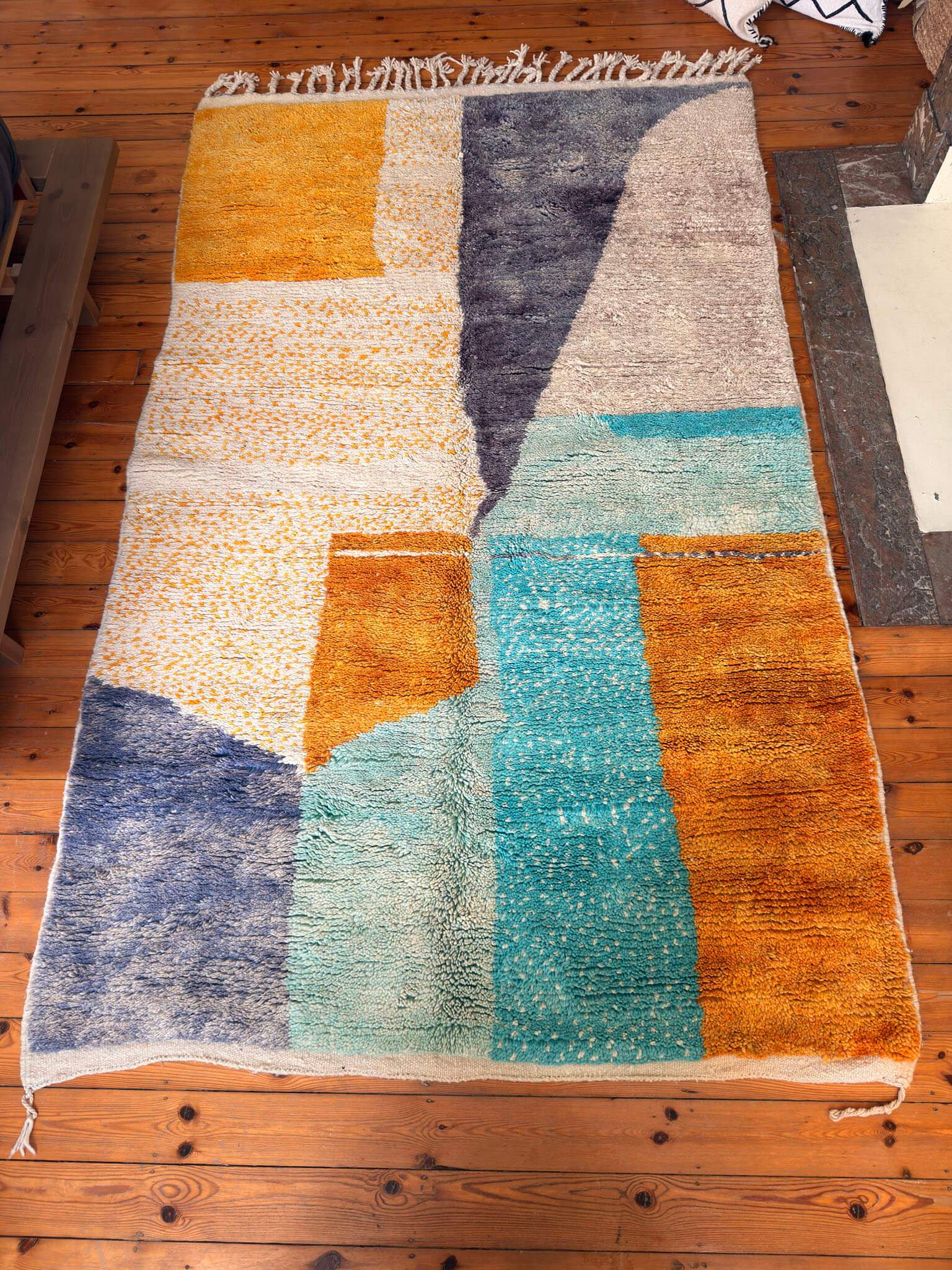 Aznag | Handwoven Berber Rug | Colour Block | Boujaad - Tissire Atelier - 