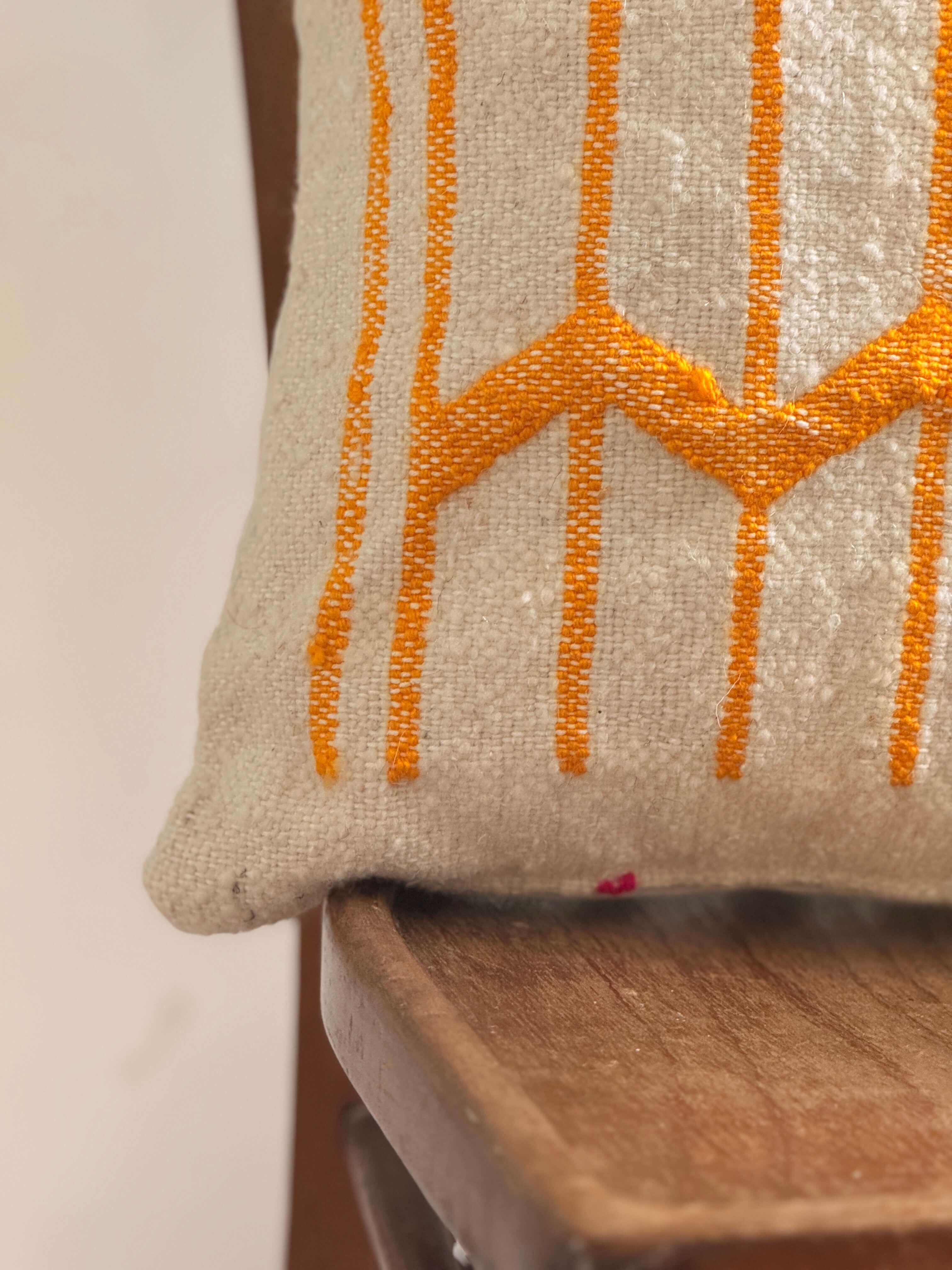 Amazigh Pillow Cover | Handwoven Wool | PW22 - Tissire Atelier - PW22
