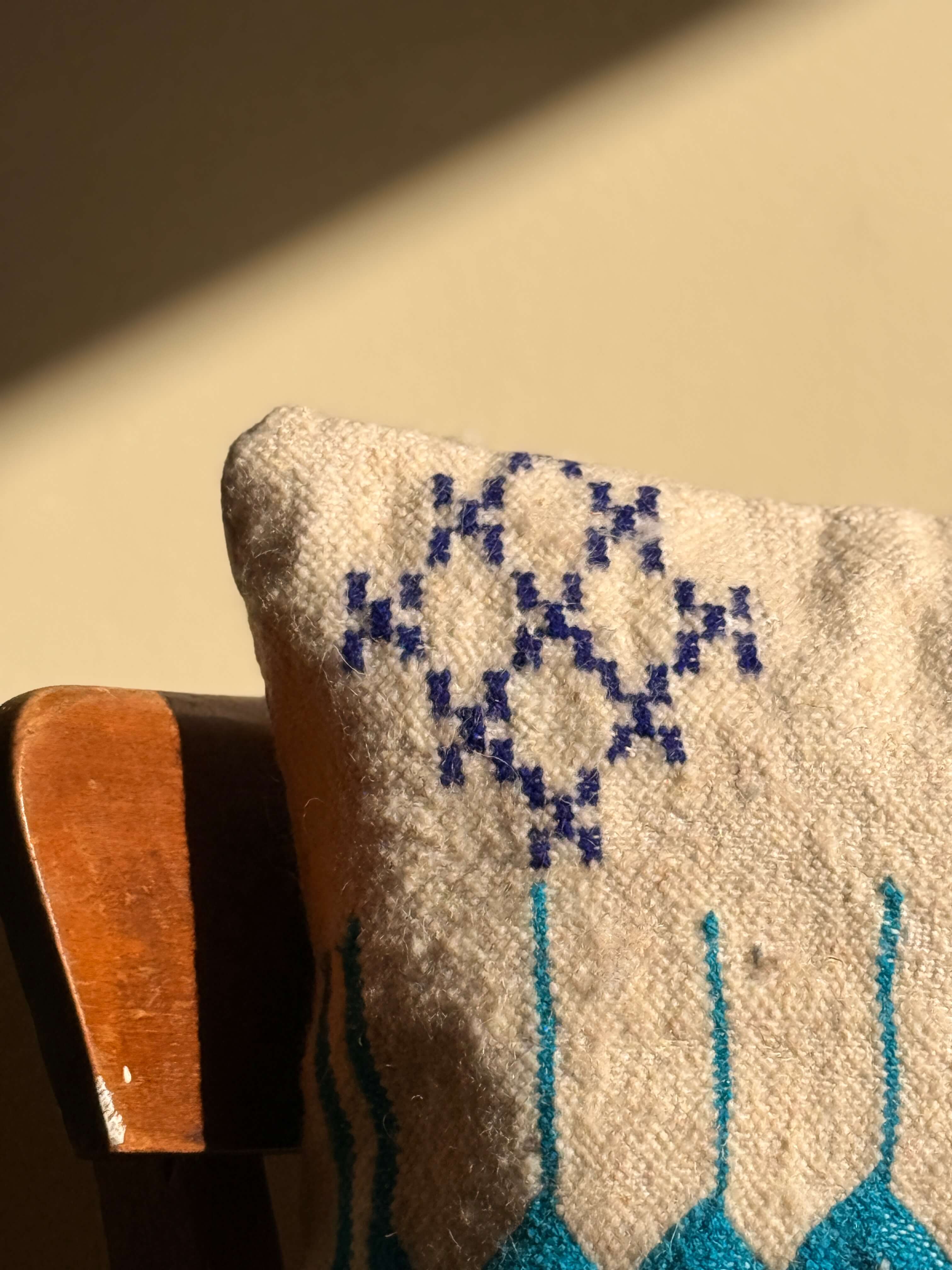 Amazigh Pillow Cover | Handwoven Wool | PW32 - Tissire Atelier - PW32