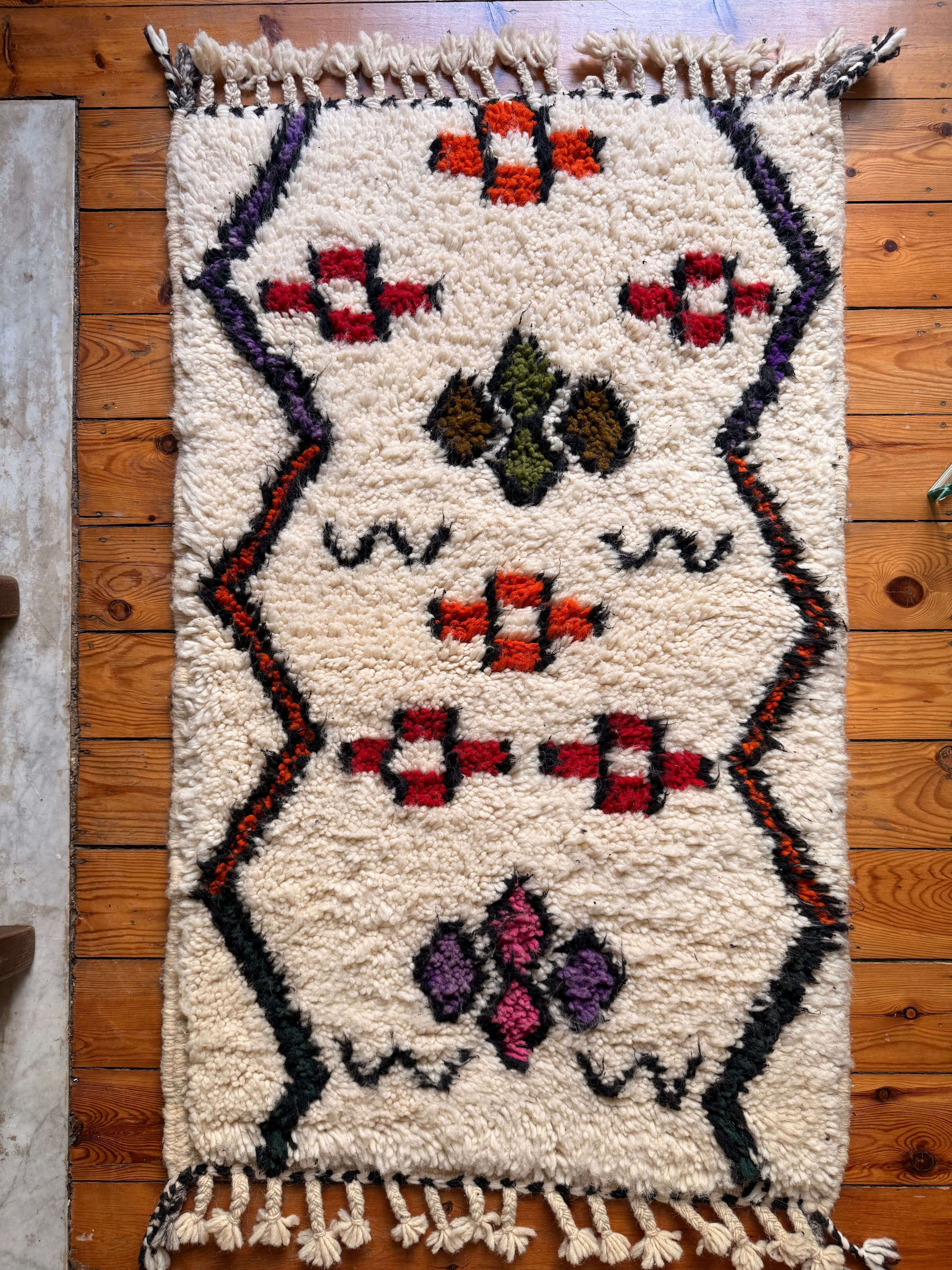 Izri | Handwoven Coloured Beni Ourain Rug | Ivory & Multicolour | Amazigh Berber Wool Carpet - Tissire Atelier - 