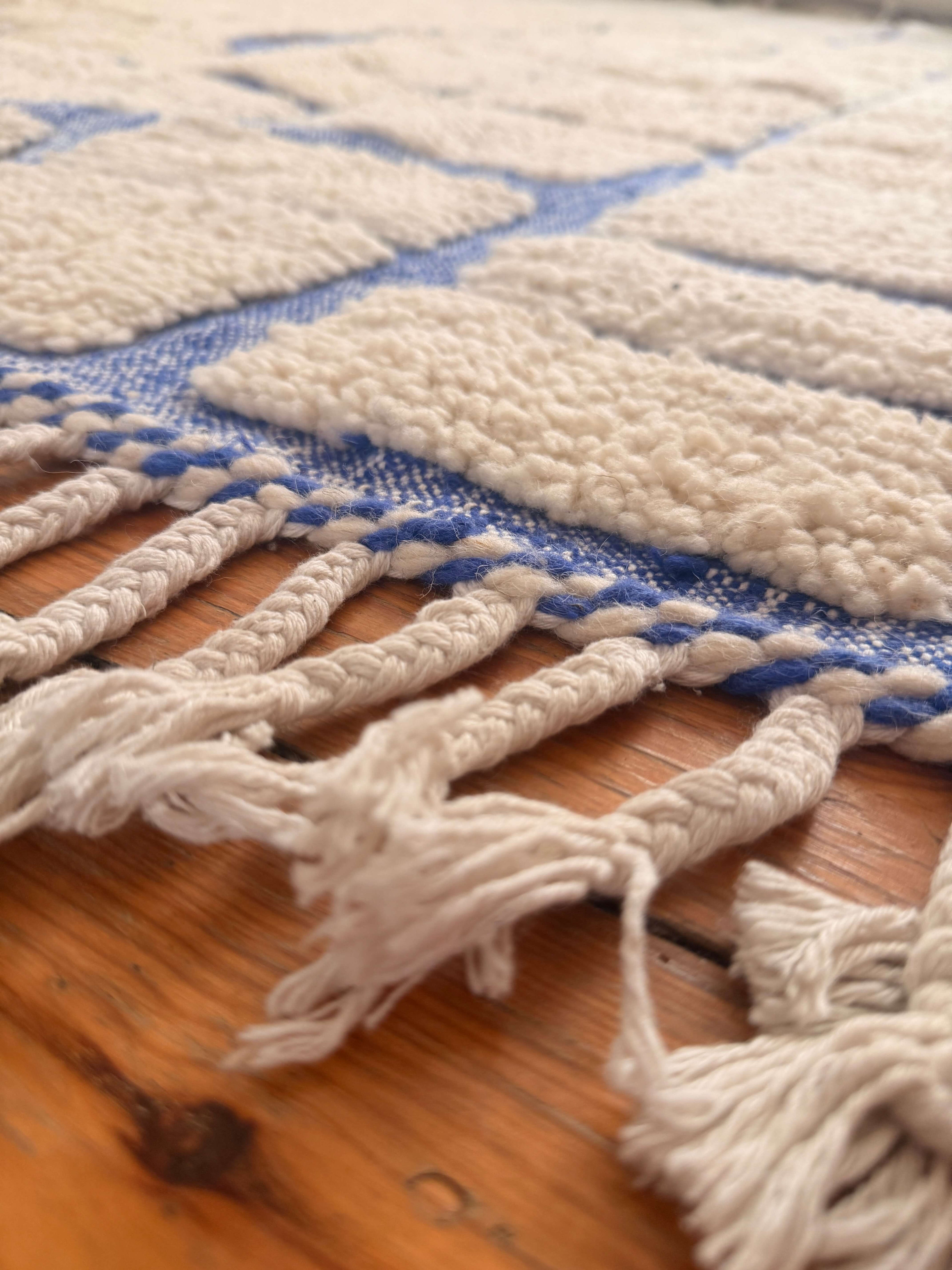 Azrag | Large Handwoven Beni Mrirt Rug | Cream and Blue - Tissire Atelier - 
