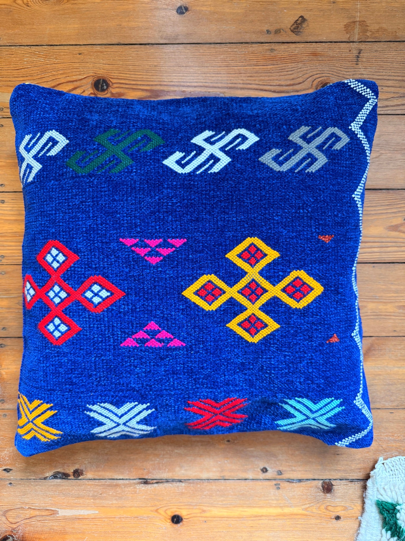 Amazigh Pillow Cover | Soft Velour | PV06 - Tissire Atelier - PV06