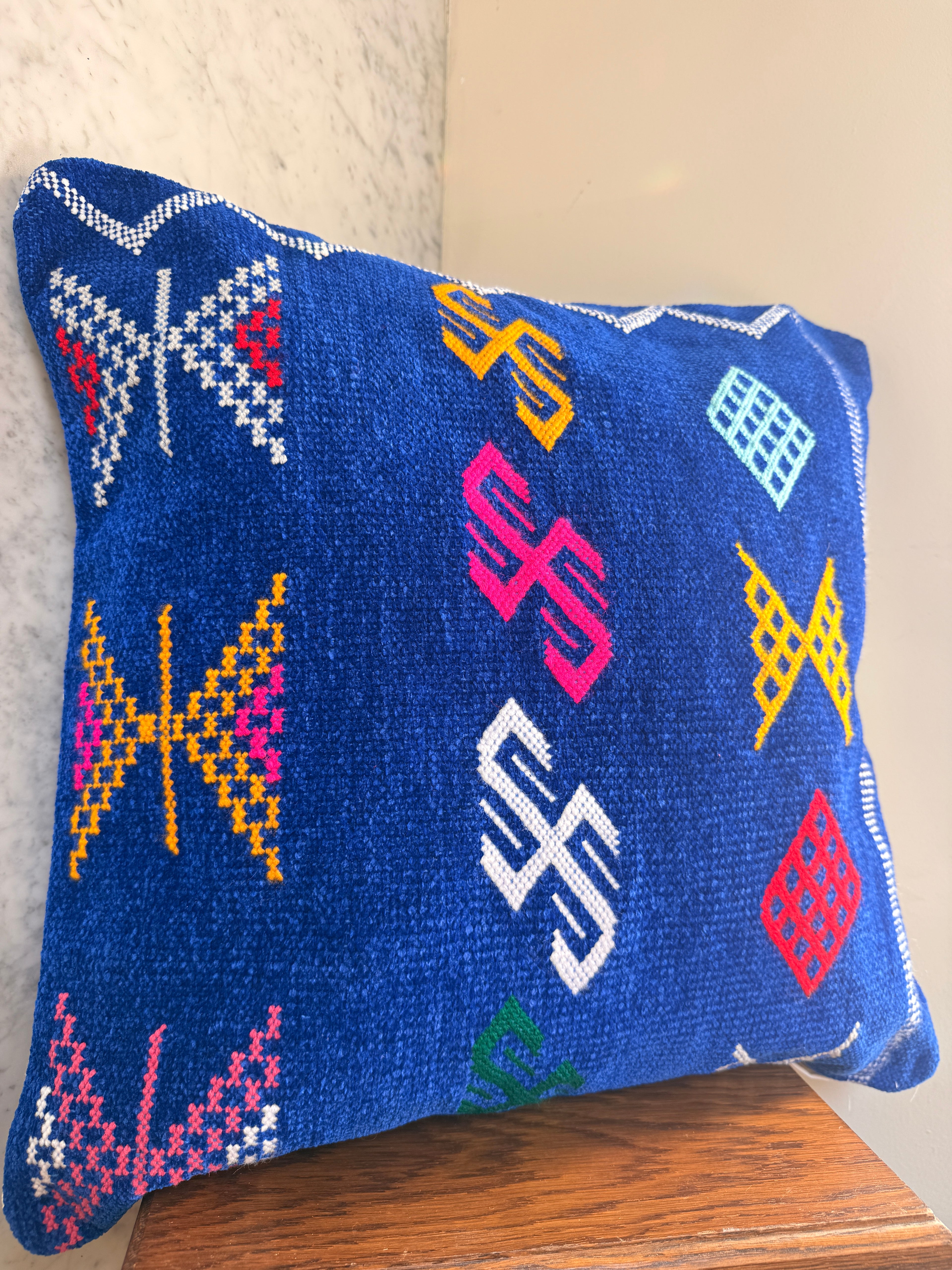 Amazigh Pillow Cover | Soft Velour | PV09 - Tissire Atelier - PV09